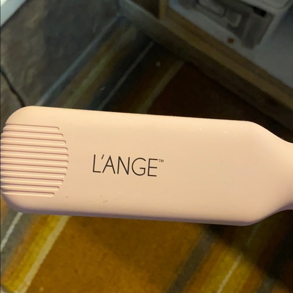 Lange Accessories - Hair straightener
